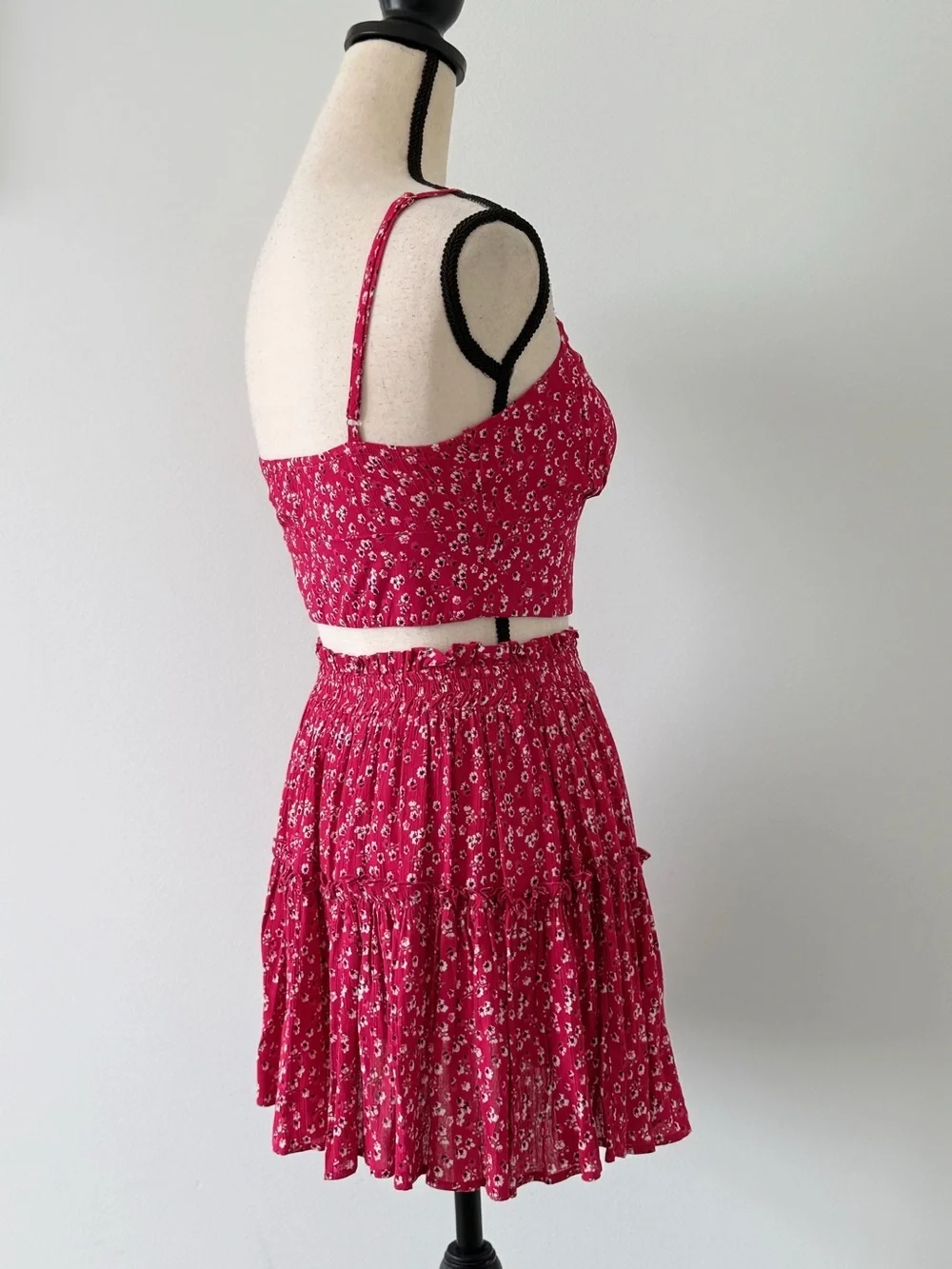 Princess Polly Shah Skirt Top Set Red Floral Crop Cami Tiered Mini Skirt US 2